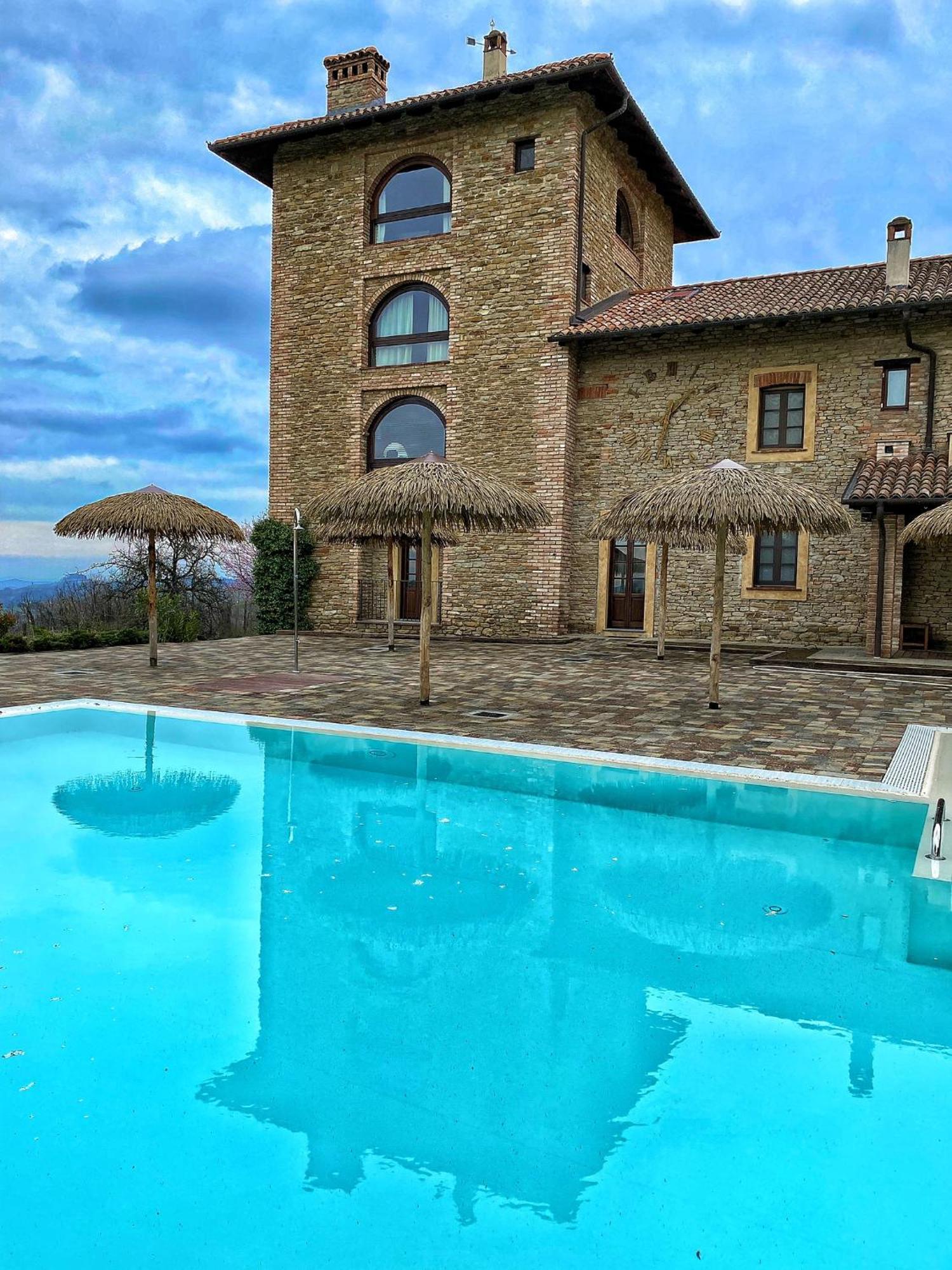 I Tre Poggi Dimora Di Charme Vila Canelli Exterior foto