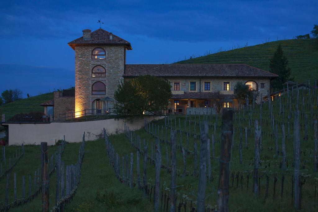 I Tre Poggi Dimora Di Charme Vila Canelli Exterior foto