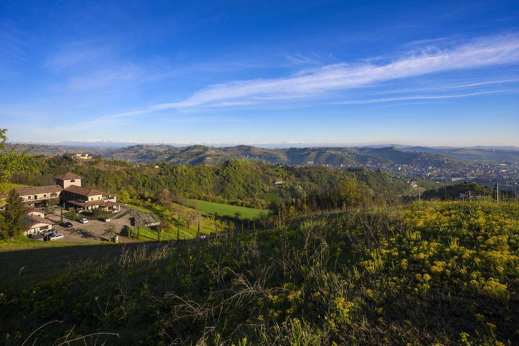 I Tre Poggi Dimora Di Charme Vila Canelli Exterior foto
